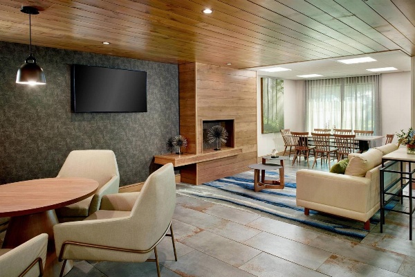 Fairfield by Marriott Inn & Suites Asheville Outlets image 5